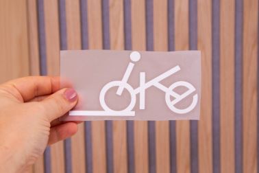 Nažehlovačka - Bike - bílá
