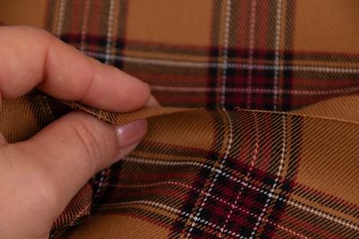 Tartan - skotská kostka - koňaková (7)