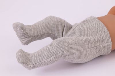Papírový střih na panenku -  Punčocháčky a bodýčko (7)